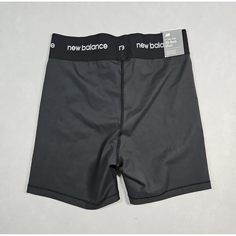 New Balance Womens Black 5" Sleek Bike Shorts Size Medium NWT - Picture 2 of 10